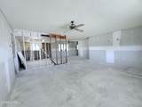 1024 Thunderbolt Ave - Photo 7