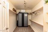 2560 Castaway Dr - Photo 27