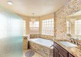 2560 Castaway Dr - Photo 30