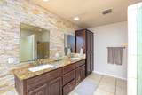 2560 Castaway Dr - Photo 32