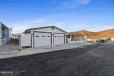 951 Swan Dr - Photo 3