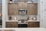 2521 Calypso Dr - Photo 10