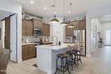 2521 Calypso Dr - Photo 8