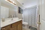 1096 Rolling Hills Dr - Photo 44