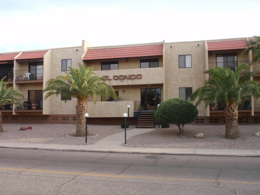 1910 Swanson Ave - Photo 1