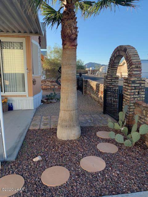770 Mountainview Ln - Photo 1