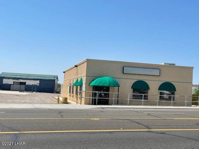 1077 Main St - Photo 1