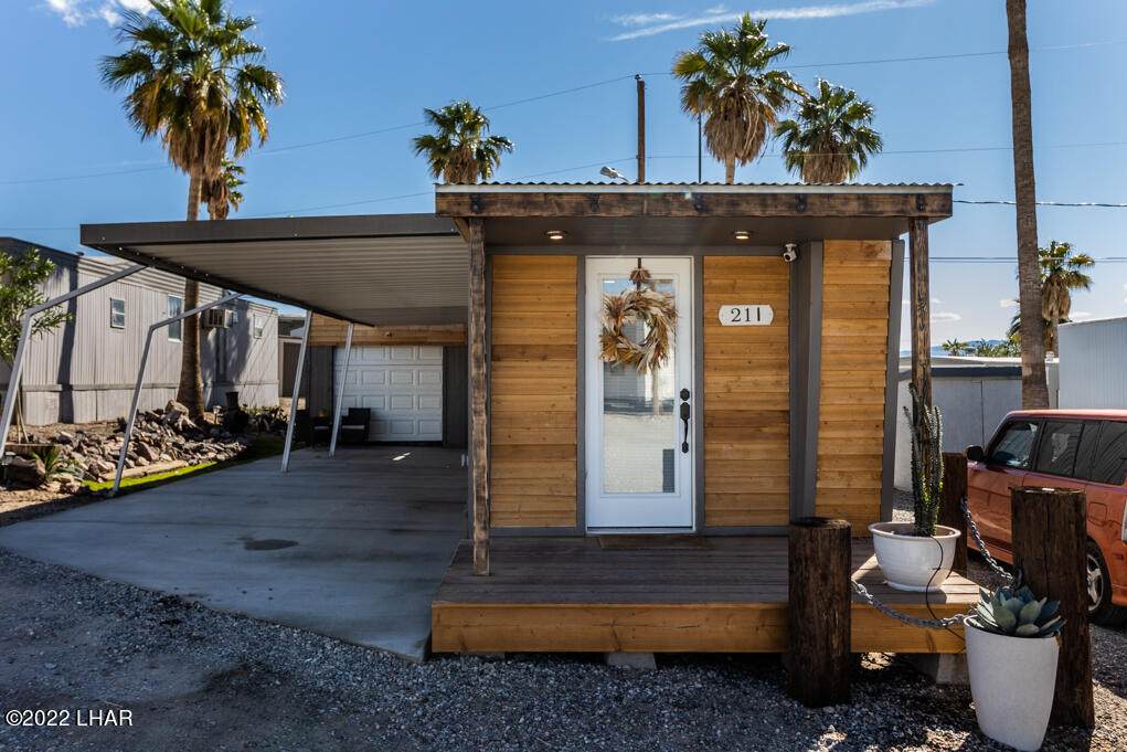 1100 Riverside - Photo 1