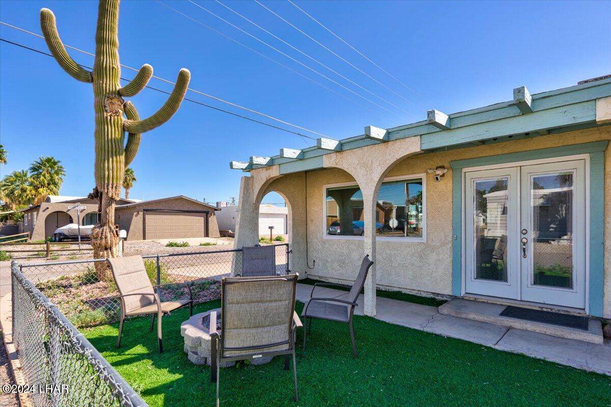 401 Moonlight Dr - Photo 1