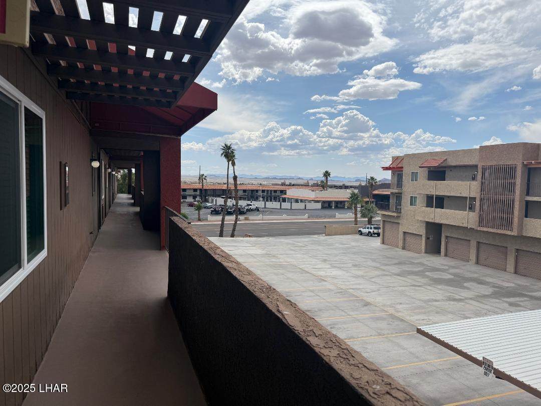 https://bt-photos.global.ssl.fastly.net/lakehavasu/orig_boomver_1_1035331-2.jpg