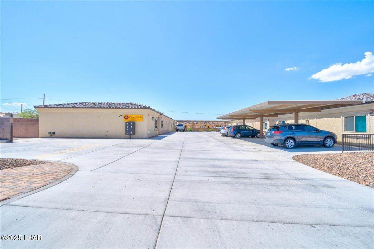https://bt-photos.global.ssl.fastly.net/lakehavasu/orig_boomver_1_1036178-2.jpg