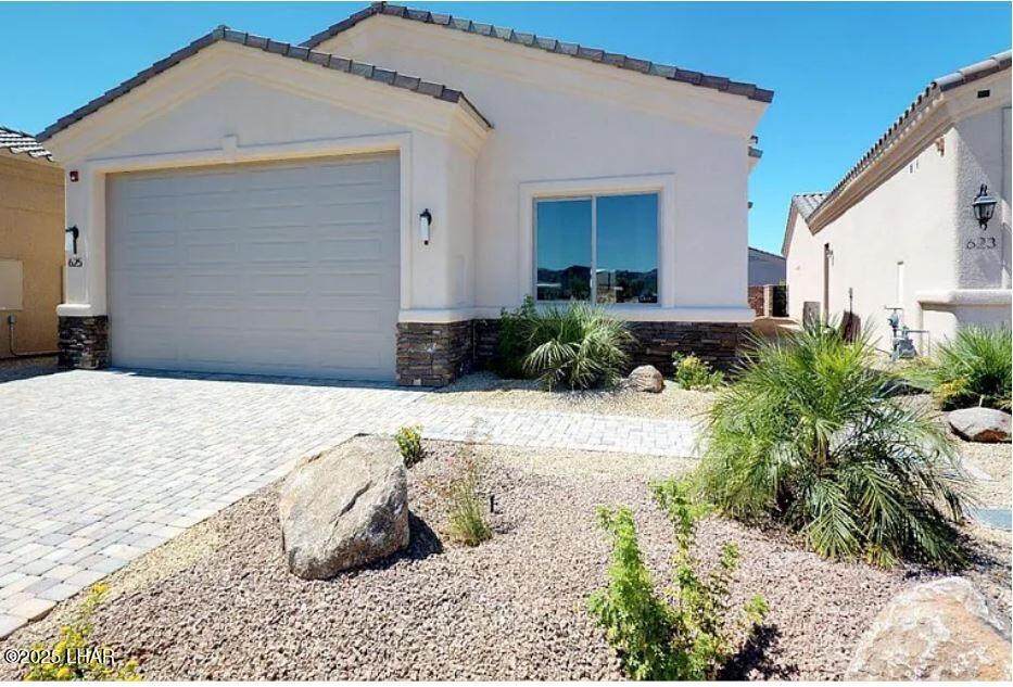 625 Veneto Loop - Photo 1