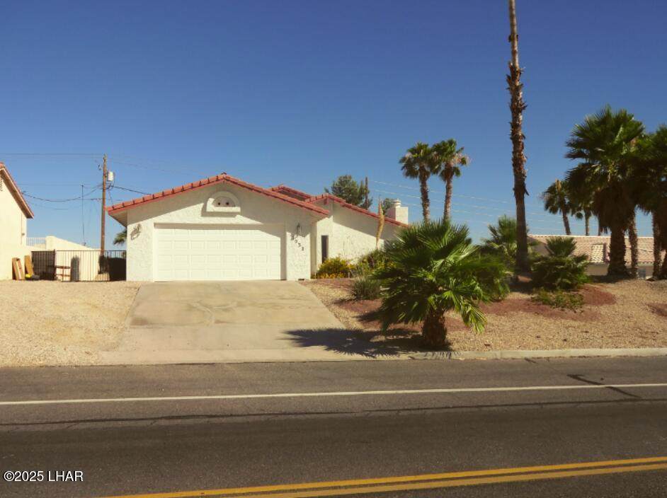 2932 Saratoga Ave - Photo 1