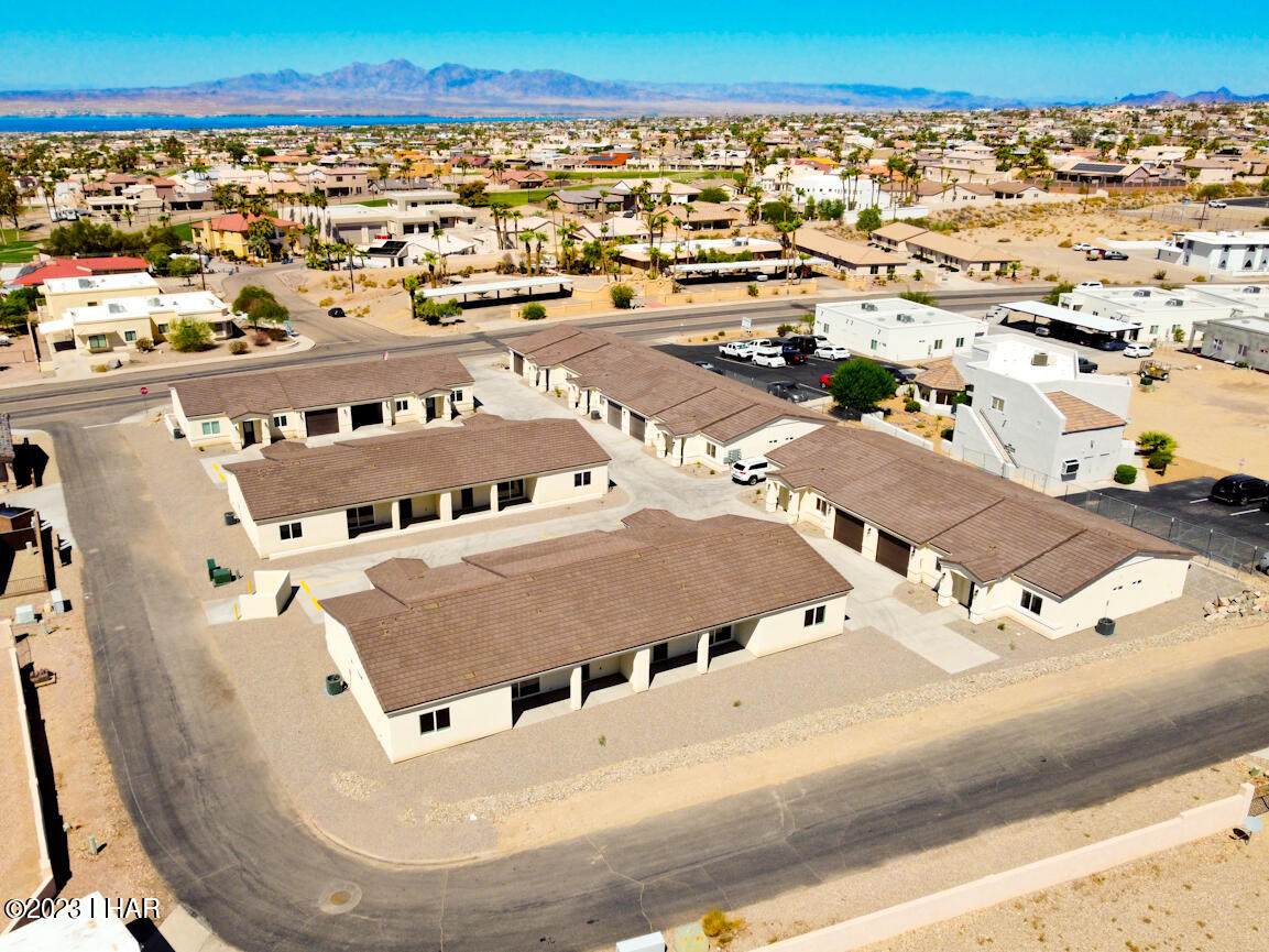 2860 Jamaica Blvd - Photo 1