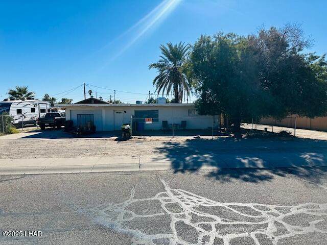 1609 16th St - Photo 1