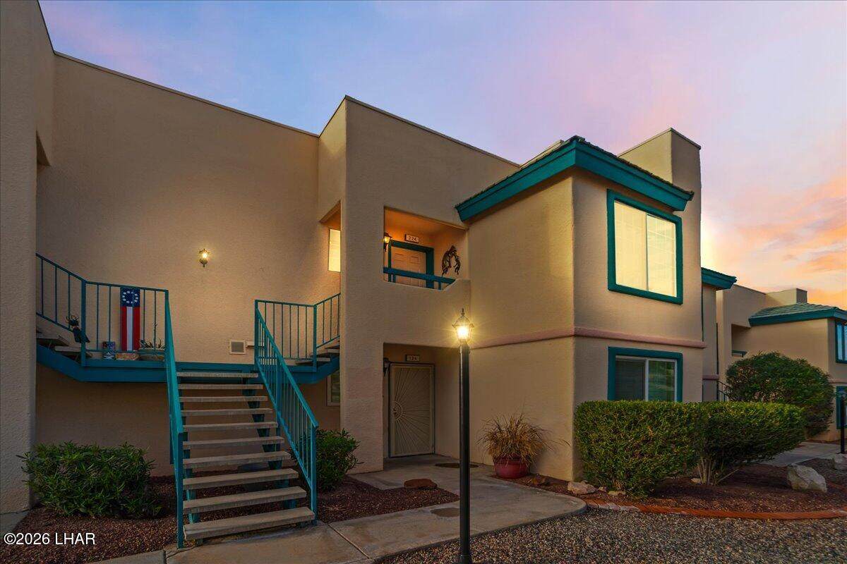 3210 Sweetwater Ave - Photo 1