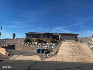 2981 Bowie Dr - Photo 1