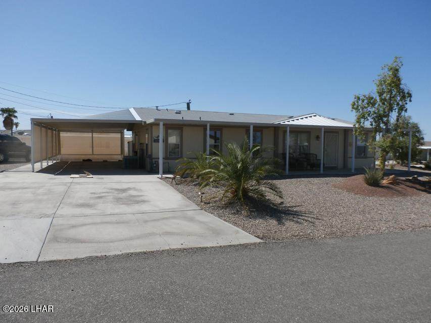 2560 James Dr - Photo 1
