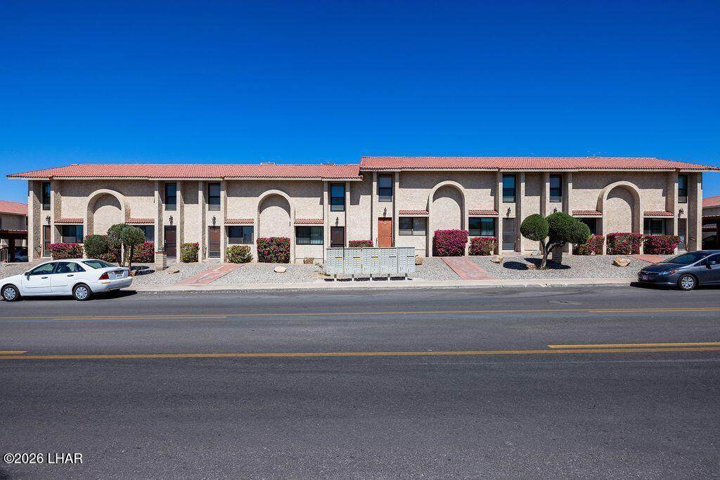 2085 Mesquite Ave - Photo 1