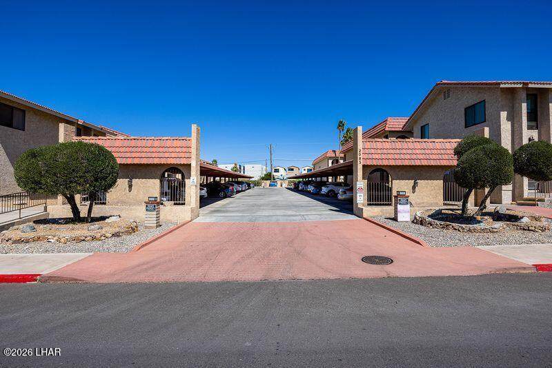 https://bt-photos.global.ssl.fastly.net/lakehavasu/orig_boomver_1_1039900-2.jpg
