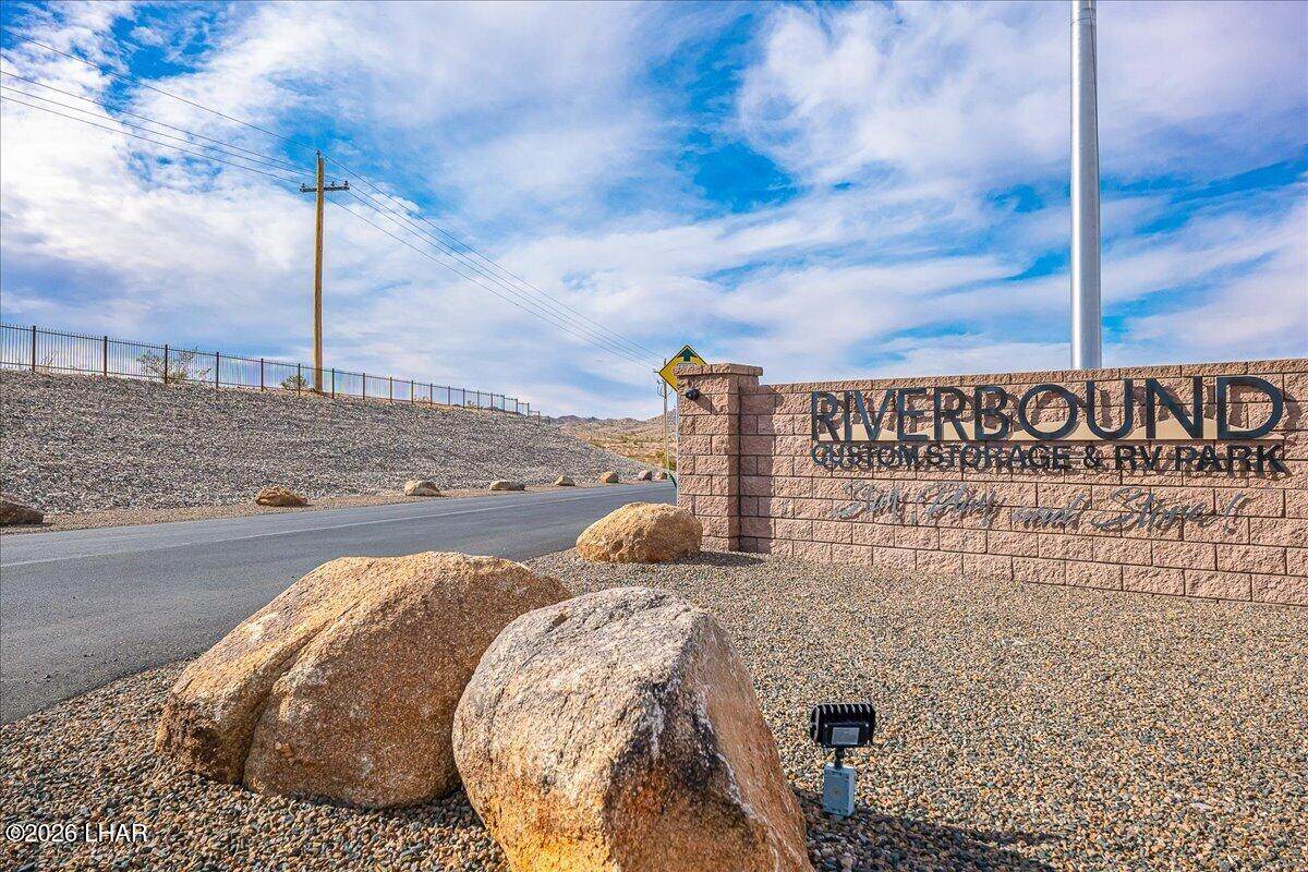 https://bt-photos.global.ssl.fastly.net/lakehavasu/orig_boomver_1_1039949-2.jpg