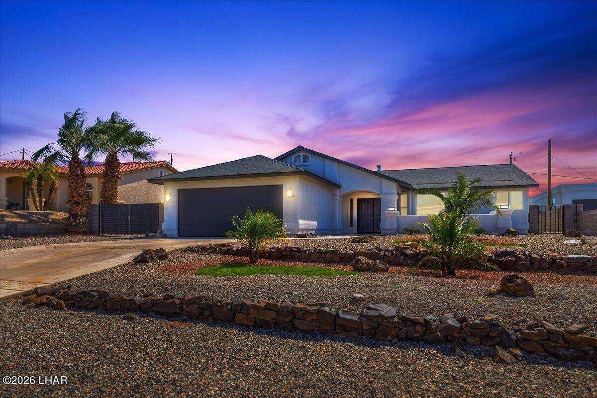 546 Aloha Dr - Photo 1