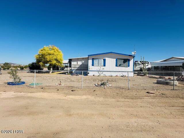https://bt-photos.global.ssl.fastly.net/lakehavasu/orig_boomver_1_1040075-2.jpg