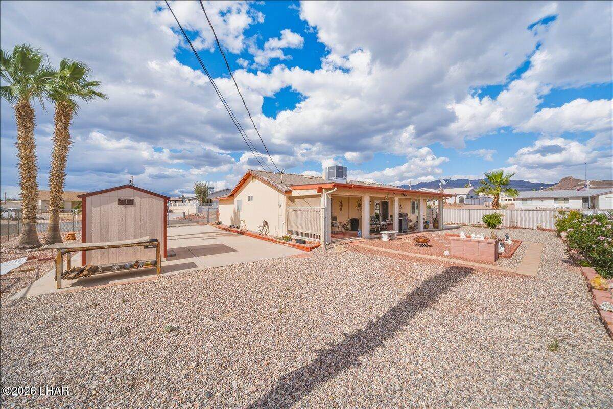 https://bt-photos.global.ssl.fastly.net/lakehavasu/orig_boomver_1_1040163-2.jpg