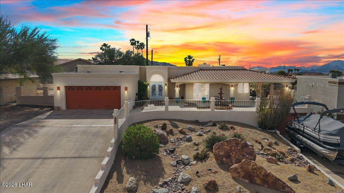 920 Paso Dr - Photo 1