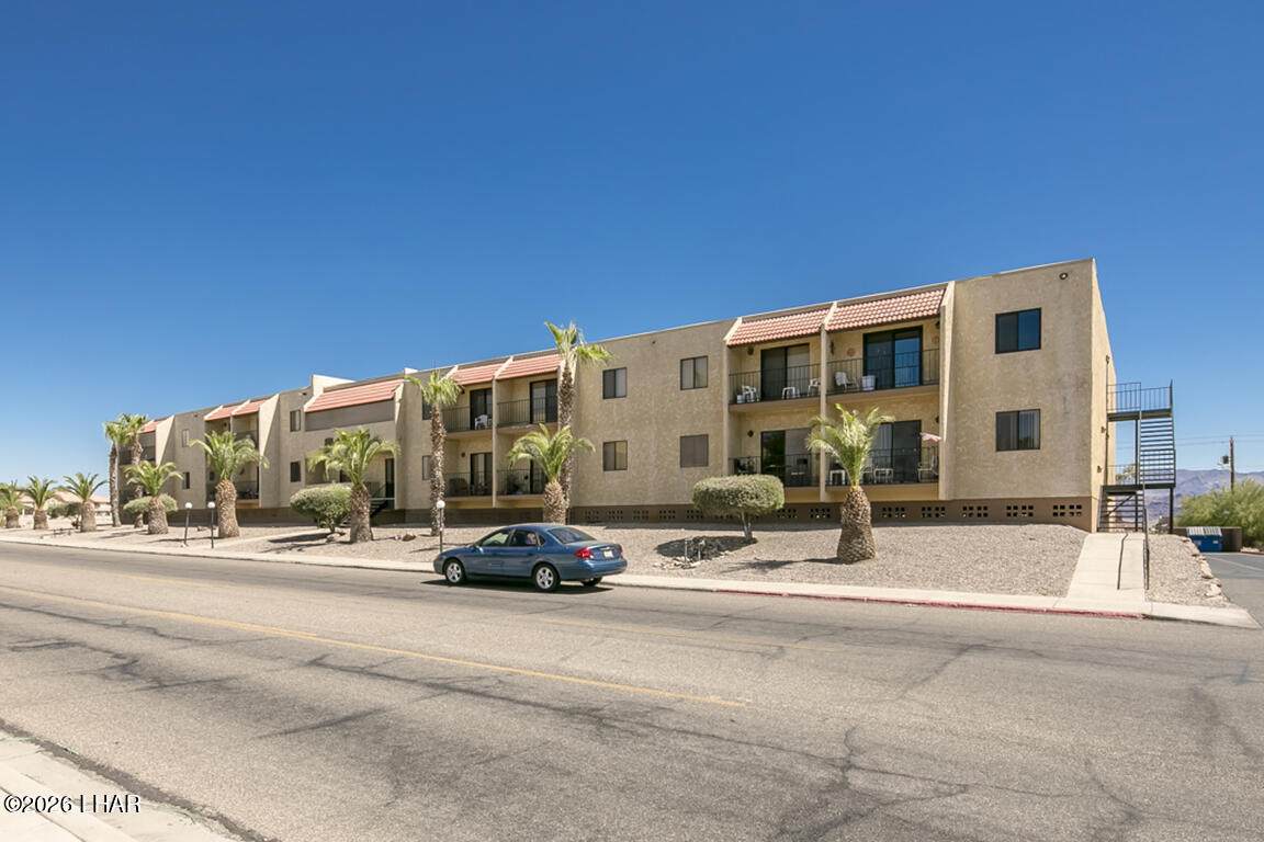 https://bt-photos.global.ssl.fastly.net/lakehavasu/orig_boomver_1_1040296-2.jpg