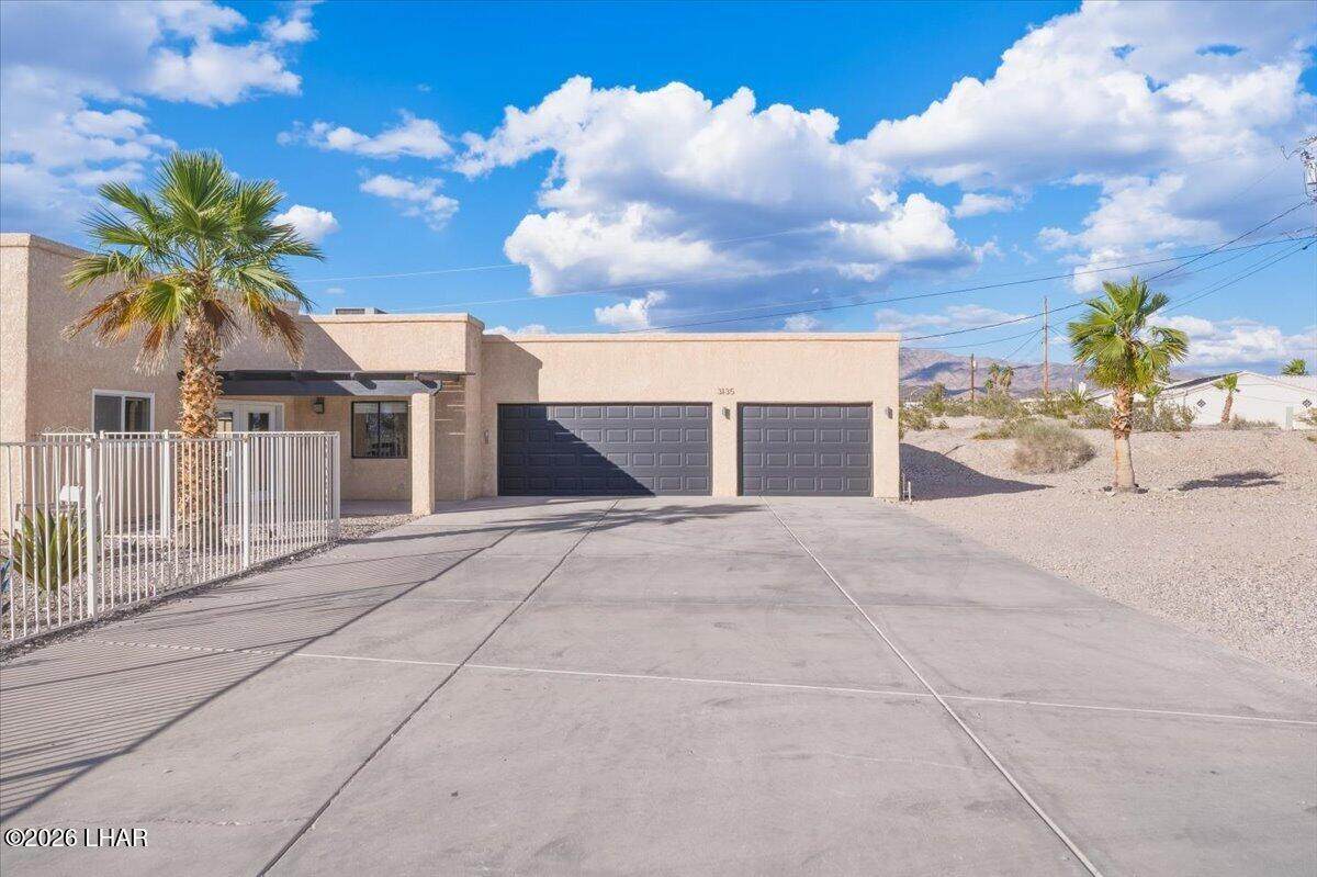 https://bt-photos.global.ssl.fastly.net/lakehavasu/orig_boomver_1_1040428-2.jpg