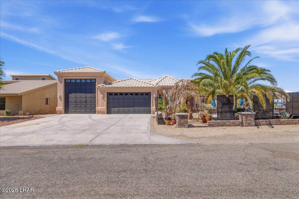 https://bt-photos.global.ssl.fastly.net/lakehavasu/orig_boomver_1_1040501-2.jpg