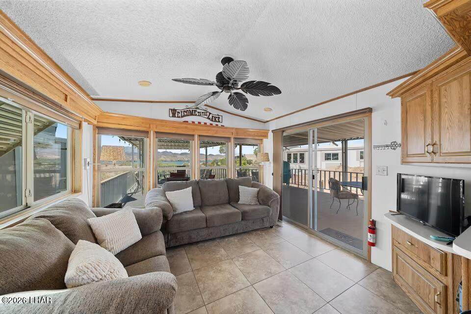 https://bt-photos.global.ssl.fastly.net/lakehavasu/1280_boomver_1_1040605-2.jpg