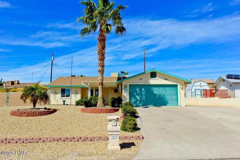 3019 Gatewood Dr - Photo 1