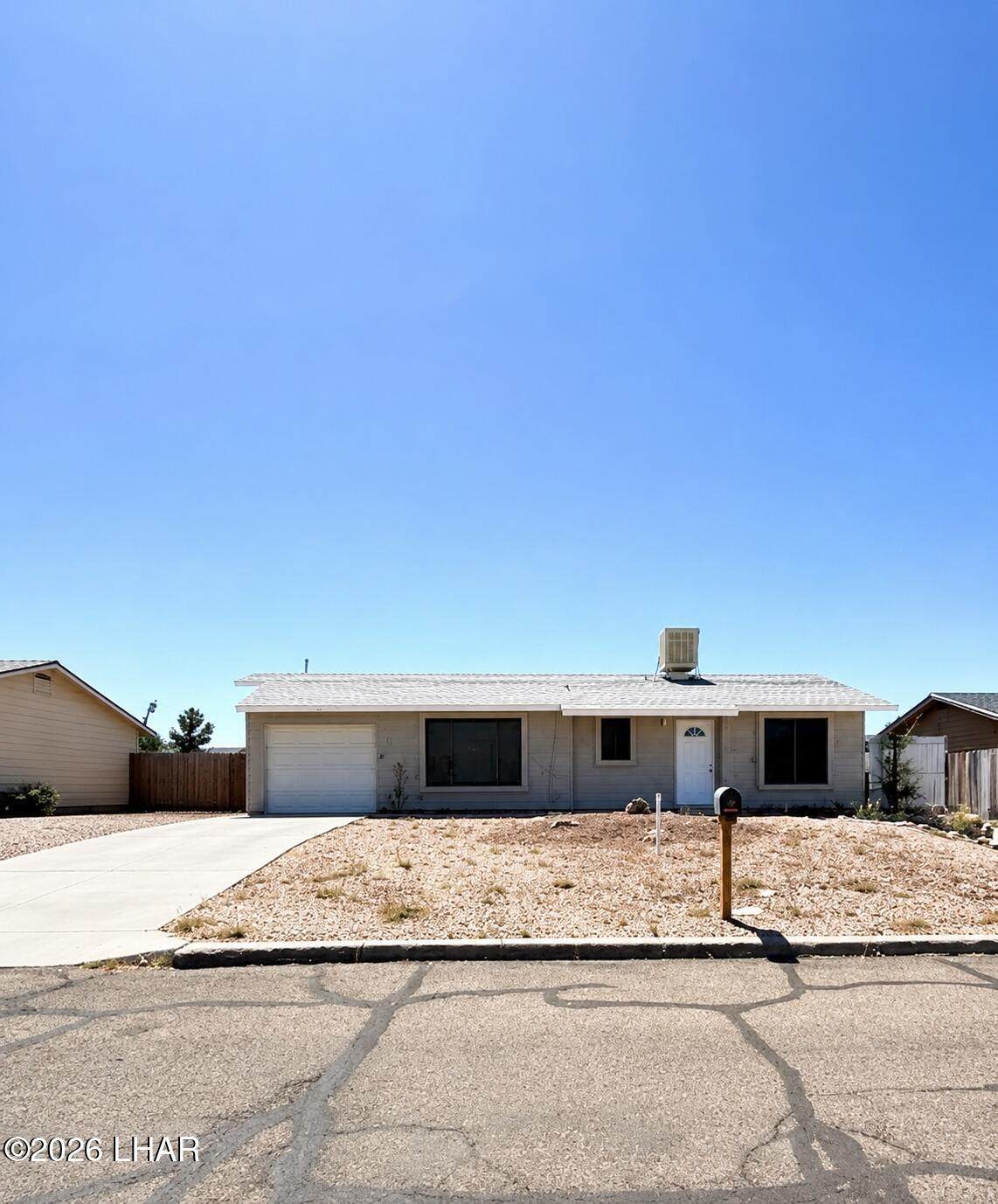 2390 Alpine Dr - Photo 1