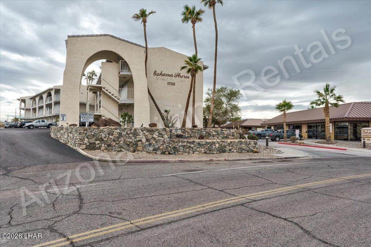 https://bt-photos.global.ssl.fastly.net/lakehavasu/orig_boomver_1_1041078-2.jpg
