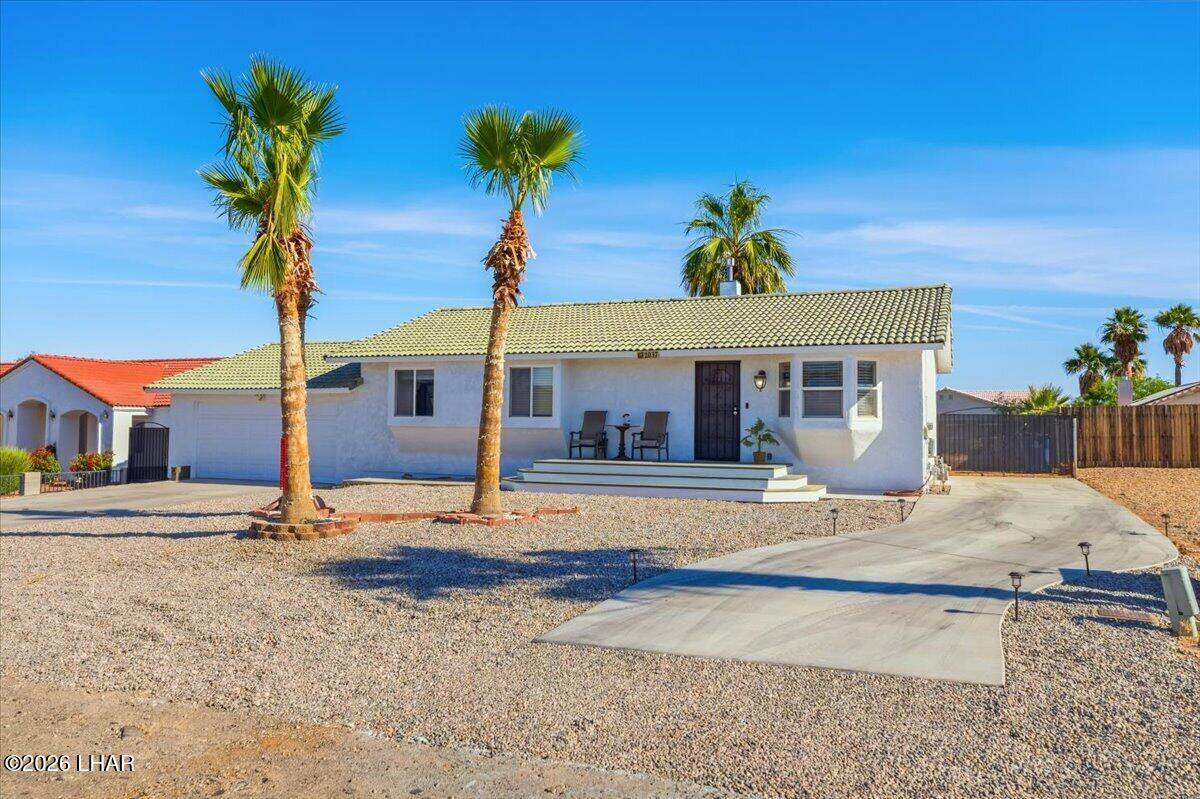 https://bt-photos.global.ssl.fastly.net/lakehavasu/orig_boomver_1_1041082-2.jpg