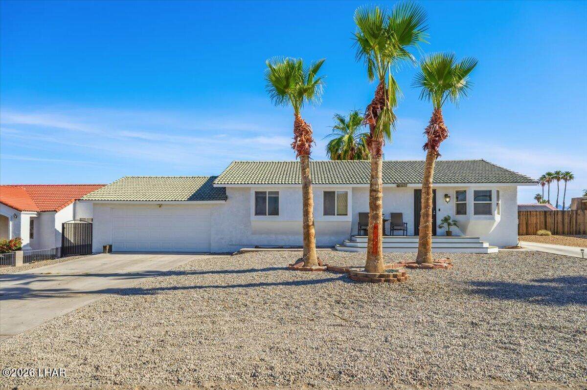 https://bt-photos.global.ssl.fastly.net/lakehavasu/orig_boomver_1_1041082-2.jpg