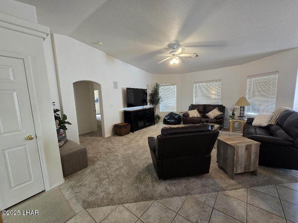 https://bt-photos.global.ssl.fastly.net/lakehavasu/1280_boomver_1_1041103-2.jpg