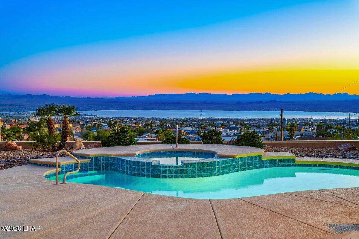 https://bt-photos.global.ssl.fastly.net/lakehavasu/orig_boomver_1_1041267-2.jpg