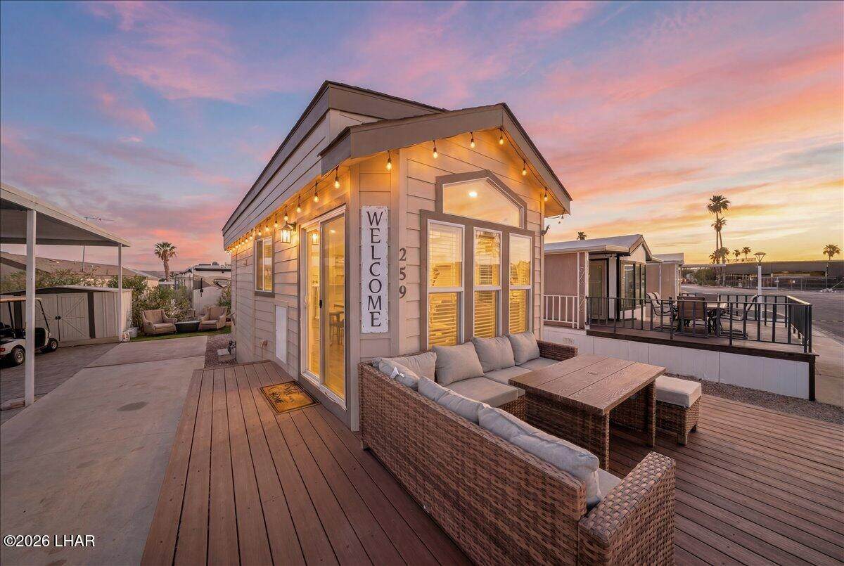 555 Beachcomber Blvd - Photo 1
