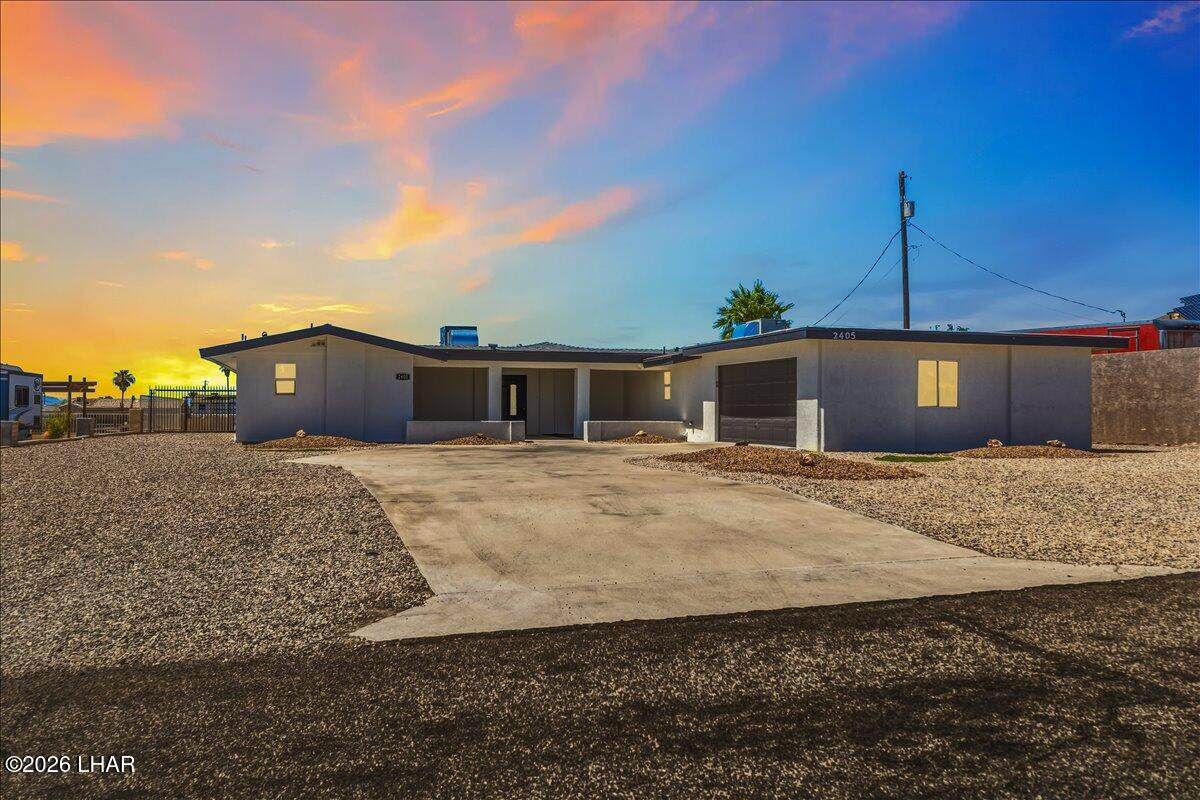 2405 Constellation Dr - Photo 1