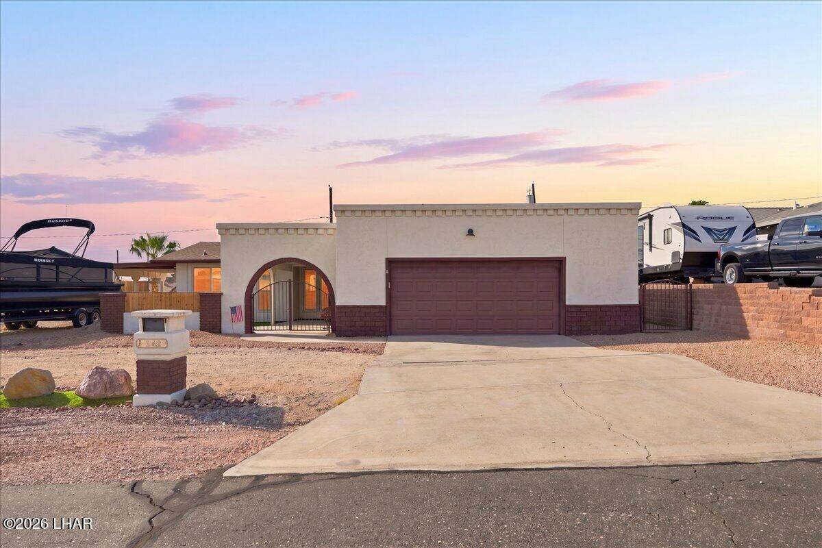 https://bt-photos.global.ssl.fastly.net/lakehavasu/orig_boomver_1_1041870-2.jpg