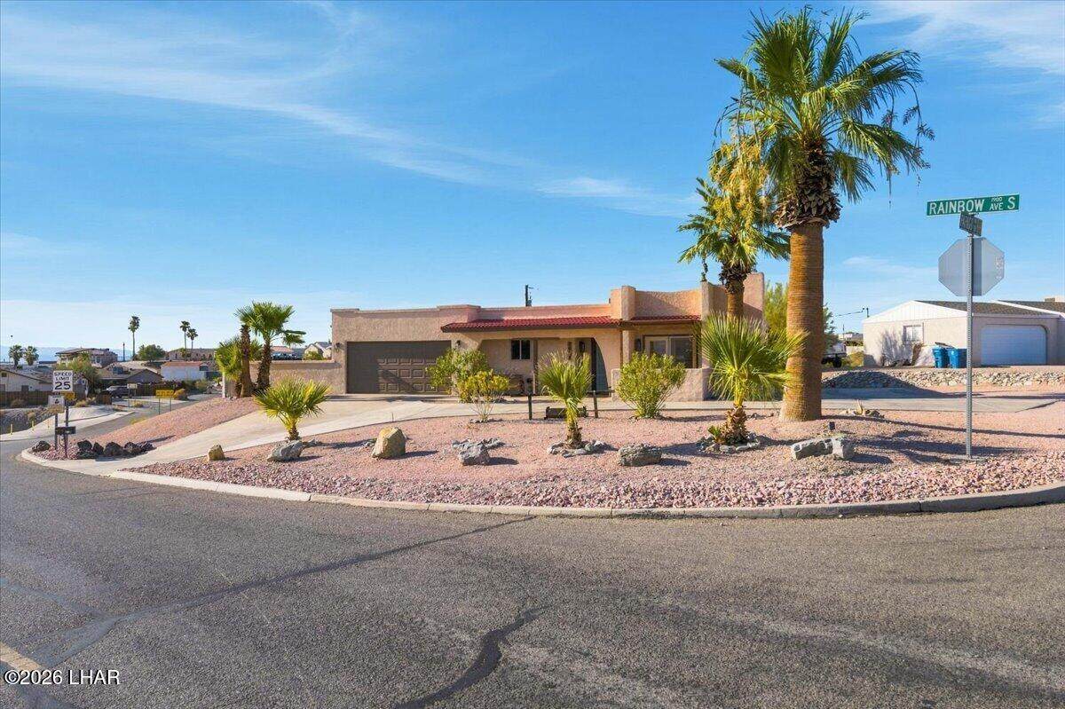 https://bt-photos.global.ssl.fastly.net/lakehavasu/orig_boomver_1_1041894-2.jpg