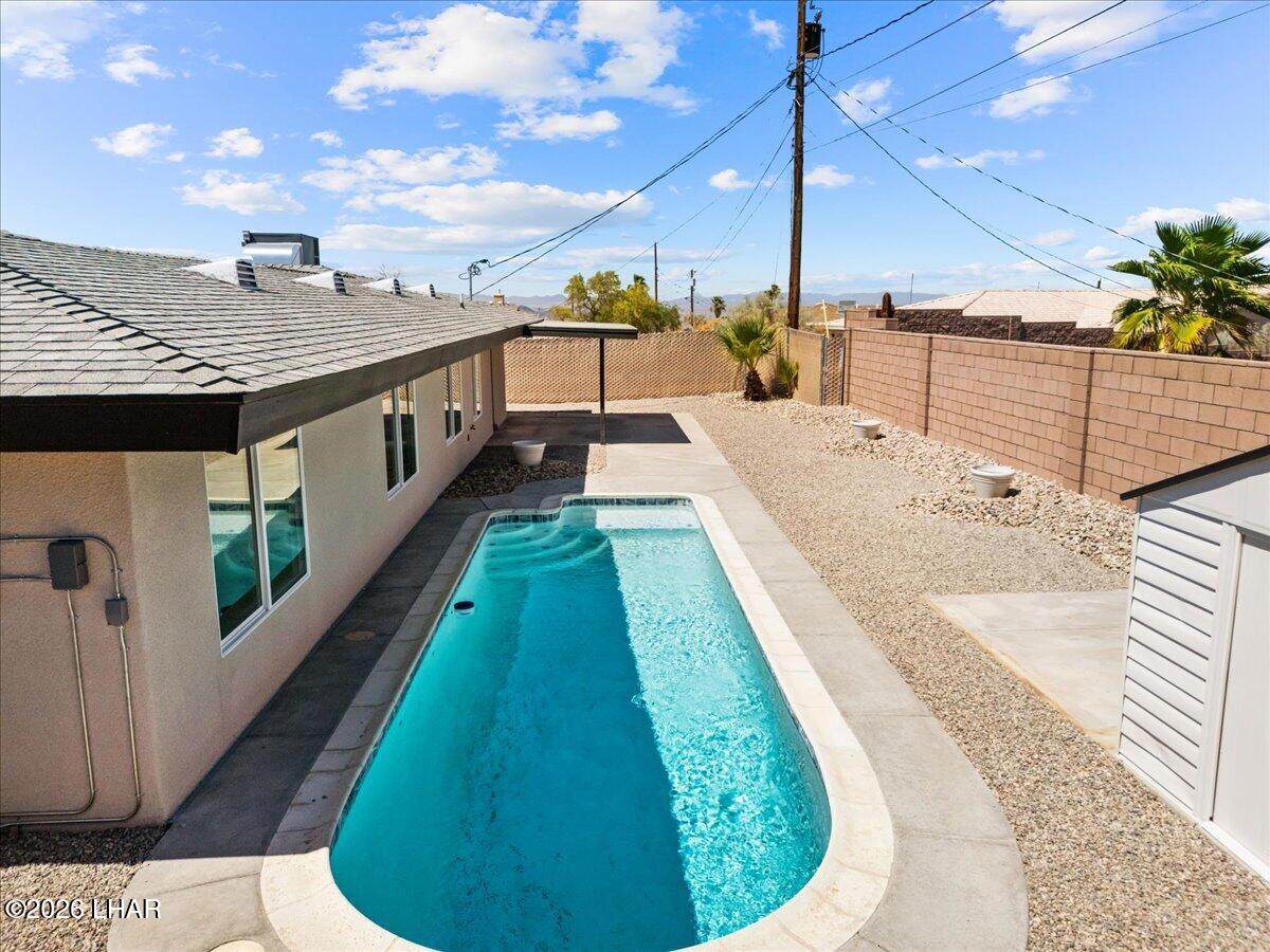 https://bt-photos.global.ssl.fastly.net/lakehavasu/orig_boomver_1_1041913-2.jpg