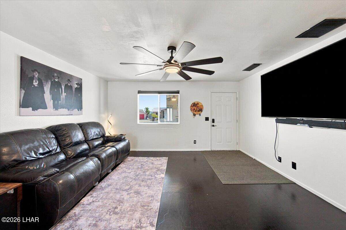 https://bt-photos.global.ssl.fastly.net/lakehavasu/1280_boomver_1_1041988-2.jpg