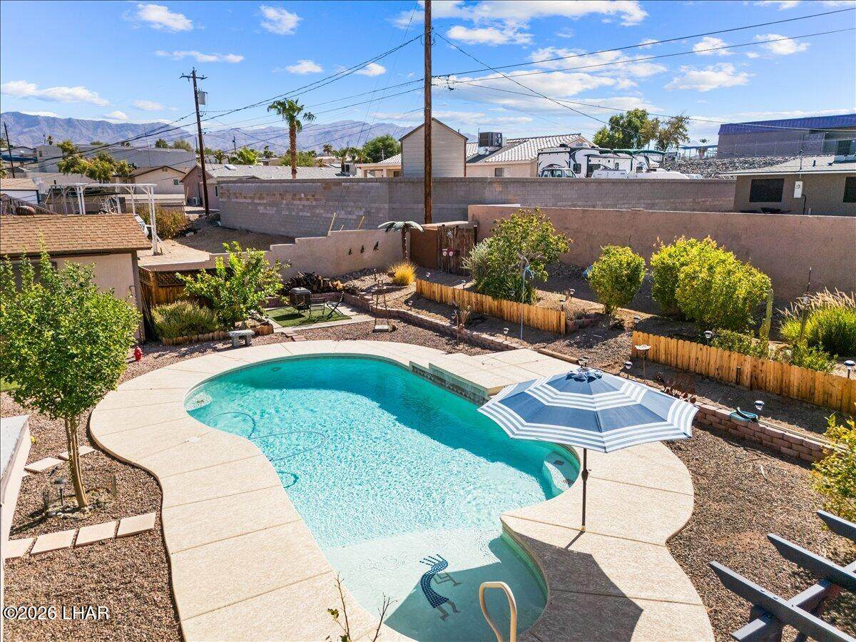 https://bt-photos.global.ssl.fastly.net/lakehavasu/orig_boomver_1_1042047-2.jpg