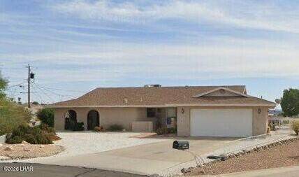 590 Applewood Pl - Photo 1
