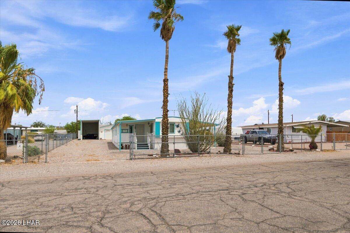 https://bt-photos.global.ssl.fastly.net/lakehavasu/orig_boomver_1_1042056-2.jpg