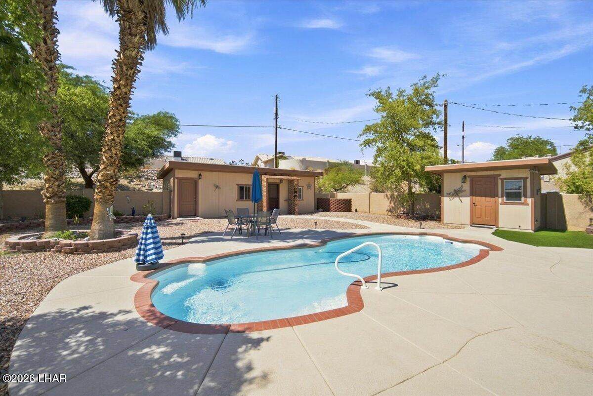 https://bt-photos.global.ssl.fastly.net/lakehavasu/orig_boomver_1_1042070-2.jpg